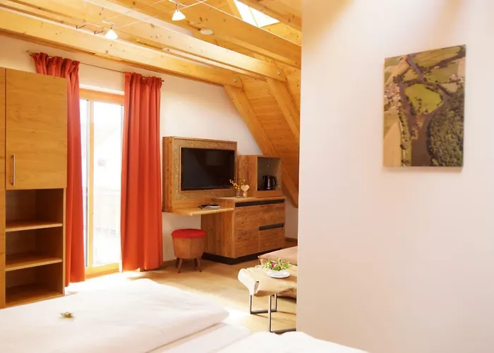Simmernhof Mossendorf Hotel *